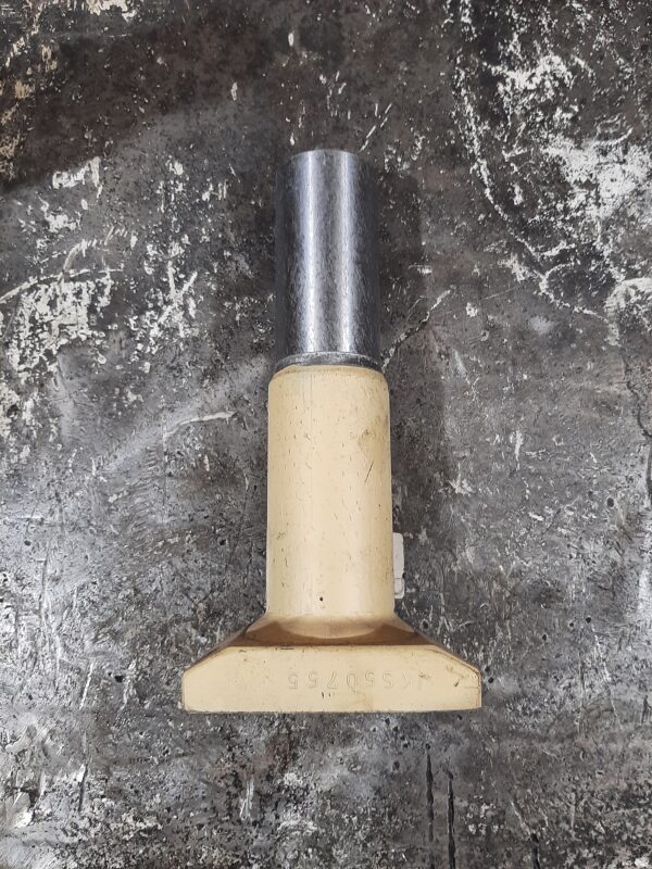 Mixer shaft, left part