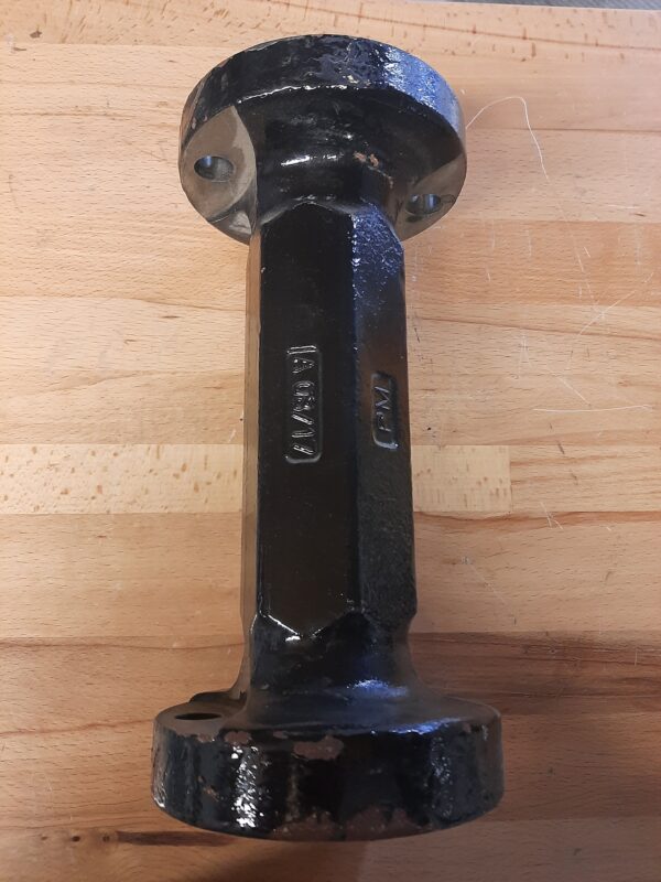 Spacer flange